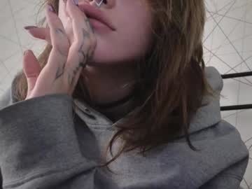 webcam girl bmwm5f90 live cam image #7023279