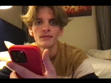 webcam man therealleogates live cam image #4128490