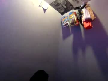 webcam man crackedcrypto live cam image #2130758