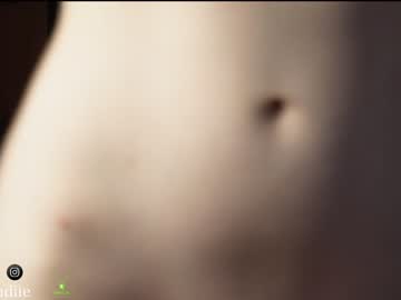 webcam girl bestblondiiecb live cam image #6541438