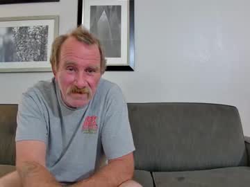 webcam couple alice_and_daddy live cam image #2559402