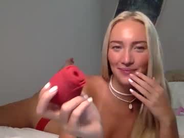 webcam girl babyy_bellaa live cam image #7010364