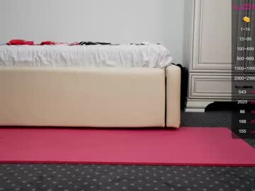 webcam girl carmela_fox live cam image #4931397