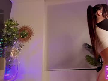 webcam girl lau__1 live cam image #5727755