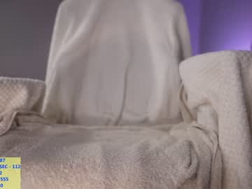 webcam girl alice_kosmos live cam image #2446695
