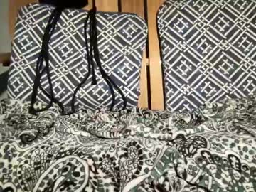 webcam couple elenacruz4u live cam image #2033213