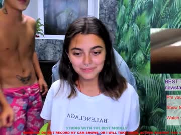 webcam couple liam_n_bonnie live cam image #223683