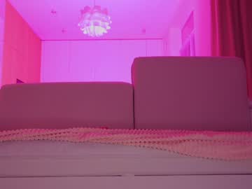webcam girl aveksmr live cam image #6564052