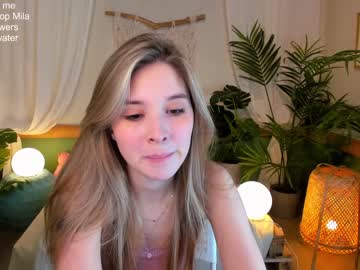 webcam girl milablush live cam image #3603848