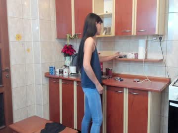 webcam couple iuliana32 live cam image #850654
