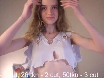 webcam girl monaelin live cam image #7024198