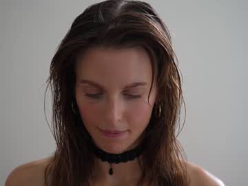 webcam girl ellaa91 live cam image #2221171