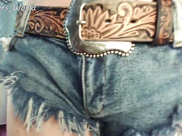 webcam girl murbears_world live cam image #2201626