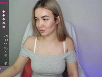 webcam girl yourvirusqueen_ live cam image #2330137