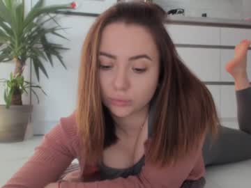webcam girl meryfoxxx live cam image #2600023