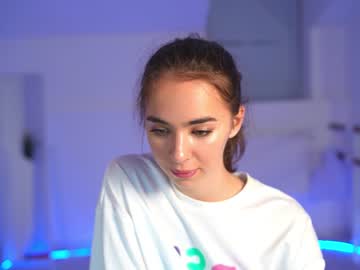 webcam girl bb_jett live cam image #5367106