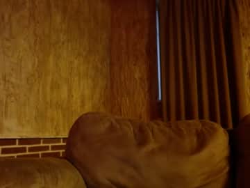 webcam girl bitter_moon live cam image #2445669