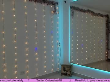 webcam girl cutenataly live cam image #2874430