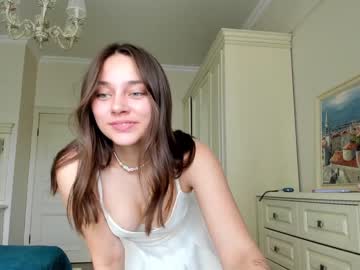 webcam girl eleonora_linn live cam image #2318999