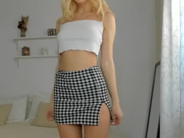 webcam girl rennatha21 live cam image #1111564