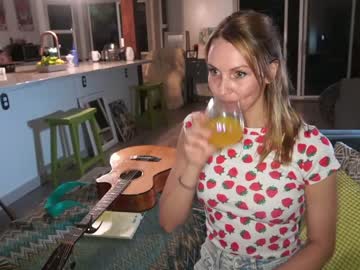 webcam girl kaileeshy live cam image #2123175