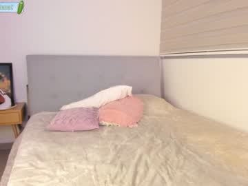 webcam girl rebeccastonee live cam image #3455183