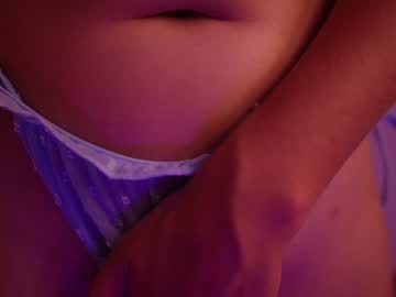 webcam girl rebeccastonee live cam image #4856912