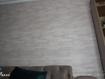 webcam girl lucia_ferri live cam image #2064831