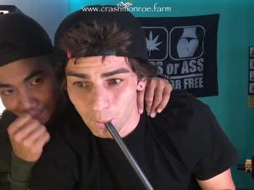 webcam man crashmonroe live cam image #3120588
