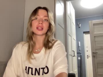webcam girl angel_from_sky live cam image #4888294