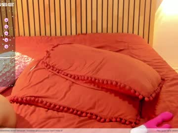 webcam girl little_effy18 live cam image #3741926