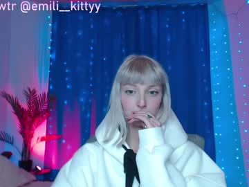 webcam girl lit1le_kitty_ live cam image #401129