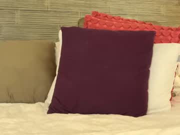 webcam girl belle_jlou live cam image #5242547