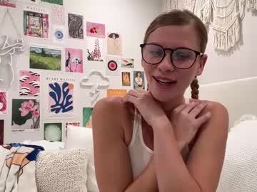 webcam girl babykittykat444 live cam image #6529388