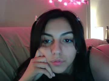 webcam girl genesismoselle live cam image #4552241