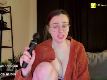 webcam girl joliejoy live cam image #1303462