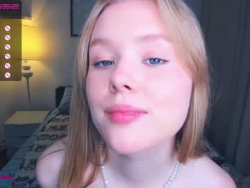 webcam girl sun_shiiine live cam image #4498740