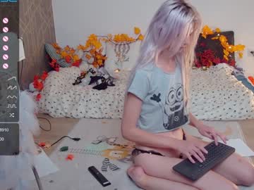 webcam girl careful_i_bite live cam image #2672760