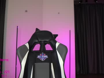 webcam girl lindamei live cam image #4583221