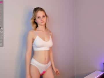 webcam girl porcelain__doll live cam image #4472011