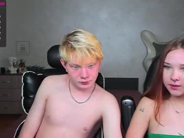 webcam couple henscheldeas live cam image #2703203