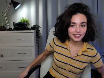 webcam girl ella_flar_ live cam image #3274387