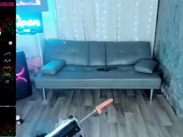webcam girl mikmagik live cam image #1476230