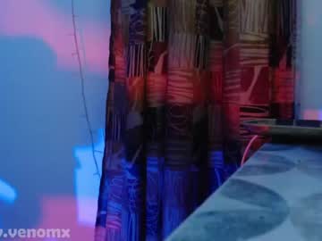 webcam girl givenom live cam image #6882945
