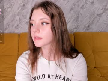 webcam girl shickshackshock live cam image #6730099