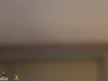 webcam girl bestblondiiecb live cam image #6235062