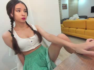 webcam girl ehotlovea live cam image #3054791