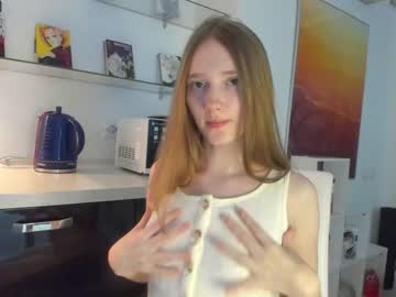 webcam girl mysat live cam image #6104328