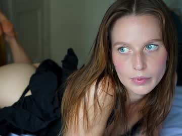 webcam girl ellaa91 live cam image #2527614