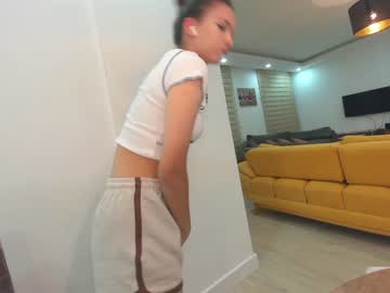 webcam girl ehotlovea live cam image #2567989